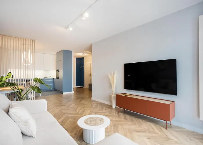 Blue Horizon Self Check-in, Free Garage Parking, Invoice *