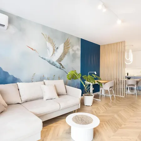 Blue Horizon Self Check-in, Free Garage Parking, Invoice * Poznań