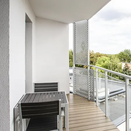 Blue Horizon Self Check-in, Free Garage Parking, Invoice