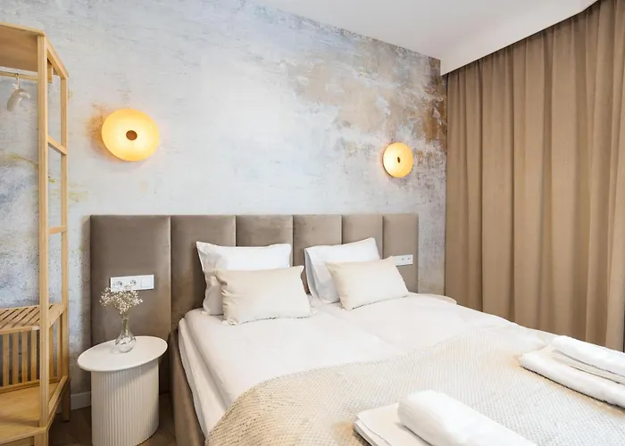 Blue Horizon Self Check-in, Free Garage Parking, Invoice * Poznań